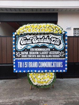 Papan Bunga Duka di Kuala Pesisir